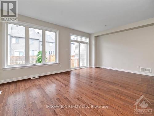 502 Muscari Street, Ottawa, ON - Indoor Photo Showing Other Room