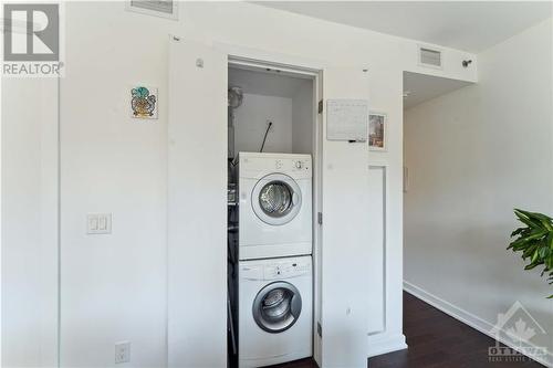 300 Lisgar Street Unit#209, Ottawa, ON - Indoor Photo Showing Laundry Room