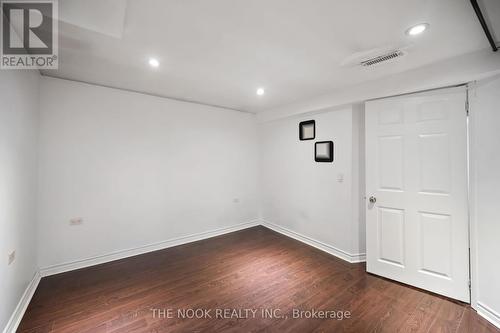 532 Grandview Street S, Oshawa (Donevan), ON - Indoor Photo Showing Other Room