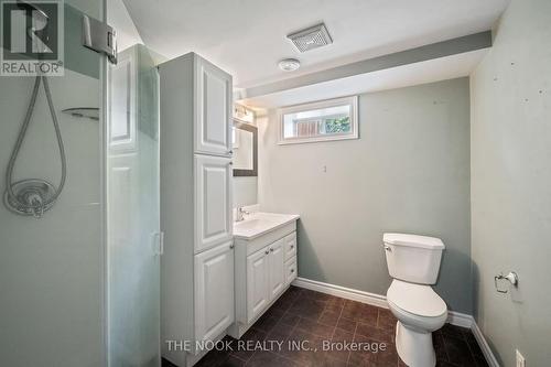 532 Grandview Street S, Oshawa (Donevan), ON - Indoor Photo Showing Bathroom