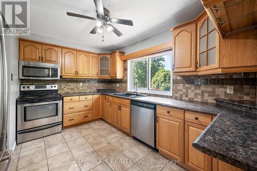 532 Grandview Street S, Oshawa (Donevan), ON - Indoor Photo Showing Kitchen With Double Sink