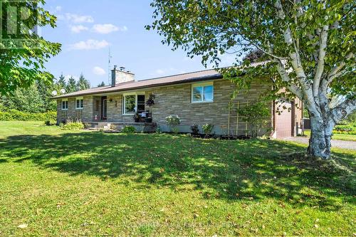 1076 Sandringham Road, Kawartha Lakes, ON - Outdoor