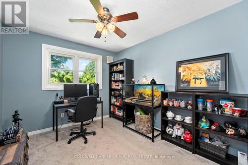 1076 Sandringham Road, Kawartha Lakes, ON - Indoor Photo Showing Other Room