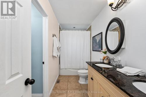 1076 Sandringham Road, Kawartha Lakes, ON - Indoor Photo Showing Bathroom