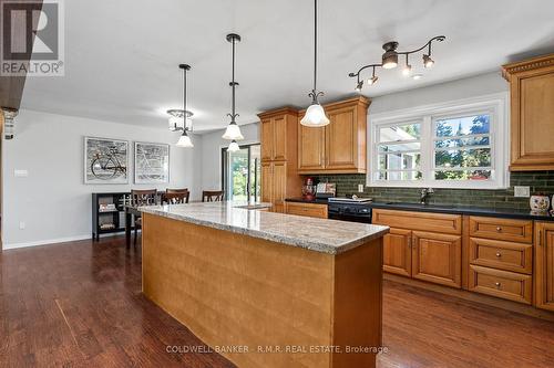 1076 Sandringham Road, Kawartha Lakes, ON - Indoor Photo Showing Kitchen