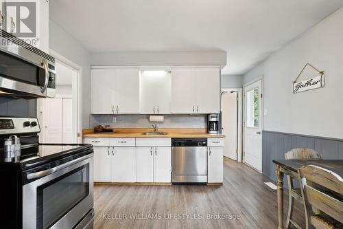 10 Tewksbury Crescent, London, ON - Indoor Photo Showing Kitchen