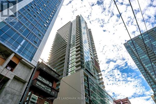 3406 - 375 King Street W, Toronto, ON - Outdoor