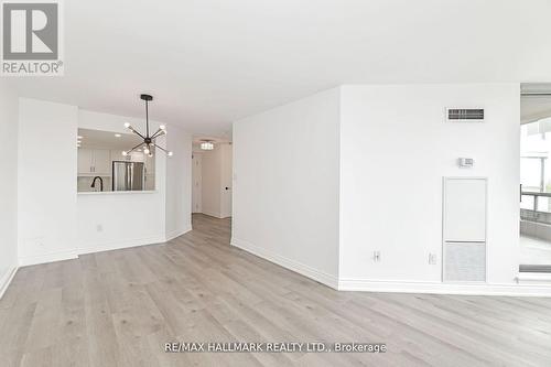 706 - 7420 Bathurst Street, Vaughan, ON -  Photo Showing Other Room