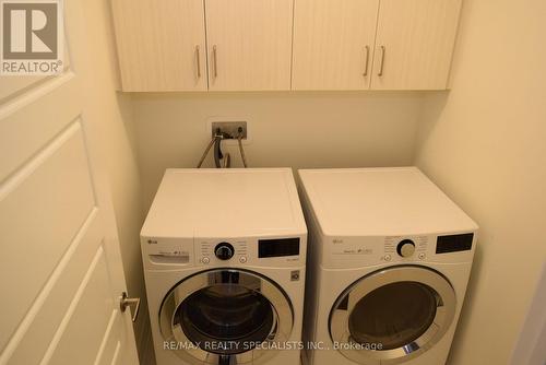 588 Juneberry Court, Milton, ON - Indoor Photo Showing Laundry Room