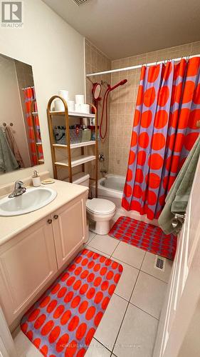 Upper - 868 Oasis Drive N, Mississauga, ON - Indoor Photo Showing Bathroom