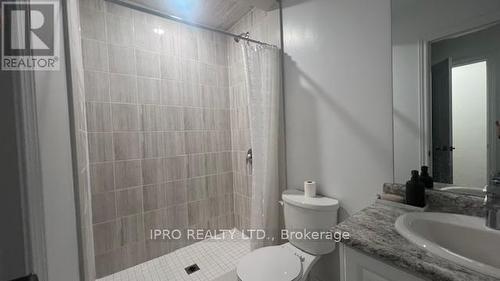 7 Fennell Street, Southgate, ON - Indoor Photo Showing Bathroom