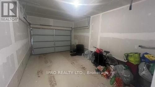 7 Fennell Street, Southgate, ON - Indoor Photo Showing Garage