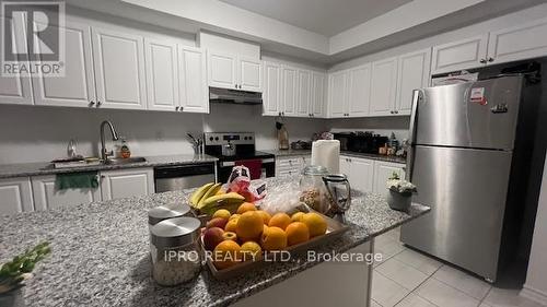 7 Fennell Street, Southgate, ON - Indoor Photo Showing Kitchen With Stainless Steel Kitchen