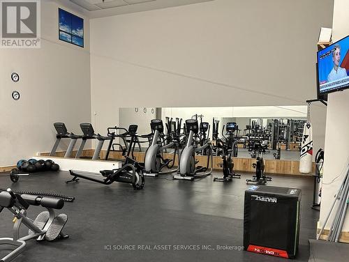 405 - 40 Horseshoe Boulevard, Oro-Medonte, ON - Indoor Photo Showing Gym Room