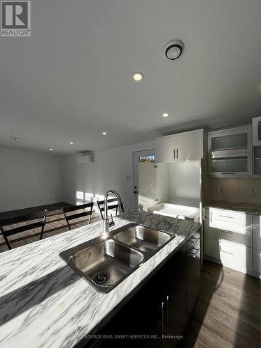 51 - 5620 Rockdale Road, Ottawa, ON - Indoor Photo Showing Kitchen With Double Sink