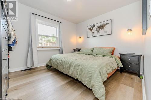 26 Elgin Street S, Cambridge, ON - Indoor Photo Showing Bedroom