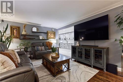 30 Allan Street, Coniston, ON - Indoor Photo Showing Living Room