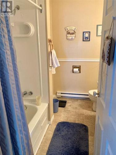 25 Green Street, Happy Valley - Goose Bay, NL - Indoor Photo Showing Bathroom