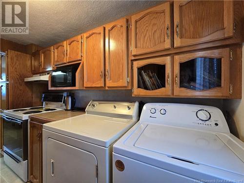 74 First Avenue, Moncton, NB - Indoor Photo Showing Laundry Room