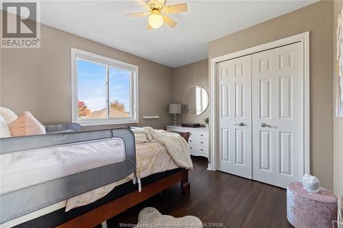 1544 Heatherglen Drive, Tecumseh, ON - Indoor Photo Showing Bedroom