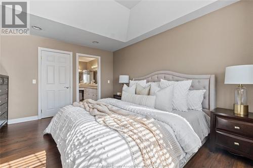 1544 Heatherglen Drive, Tecumseh, ON - Indoor Photo Showing Bedroom