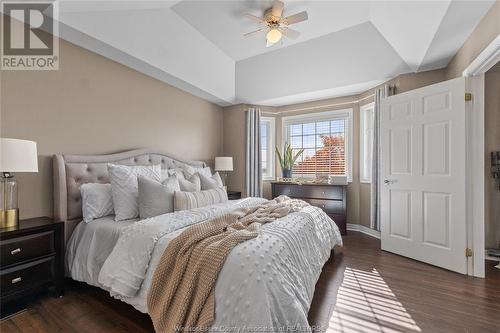 1544 Heatherglen Drive, Tecumseh, ON - Indoor Photo Showing Bedroom