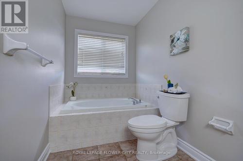 43 Rattlesnake Road, Brampton, ON - Indoor Photo Showing Bathroom