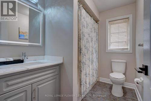 43 Rattlesnake Road, Brampton, ON - Indoor Photo Showing Bathroom