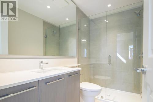 143 1330 Wellon Street, Coquitlam, BC - Indoor Photo Showing Bathroom