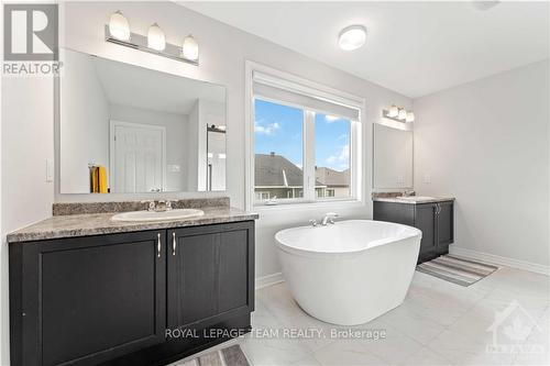 612 Rye Grass Way, Ottawa, ON - Indoor Photo Showing Bathroom