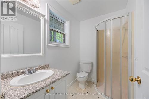 3895 Vasey Road, Tay, ON - Indoor Photo Showing Bathroom