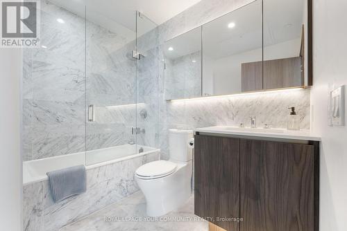 3615 - 17 Bathurst Street, Toronto, ON - Indoor Photo Showing Bathroom