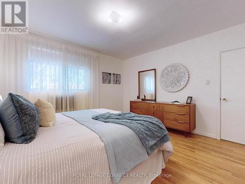 20 Sundance Crescent, Toronto, ON - Indoor Photo Showing Bedroom