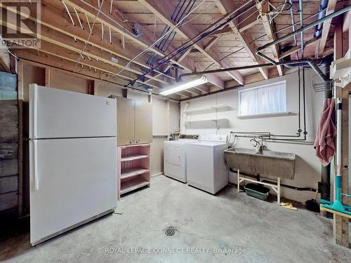 20 Sundance Crescent, Toronto, ON - Indoor Photo Showing Laundry Room