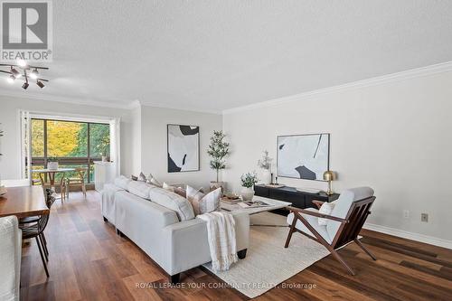 703 - 63 St Clair Avenue, Toronto, ON - Indoor Photo Showing Living Room