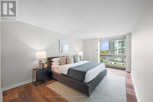 703 - 63 St Clair Avenue, Toronto, ON - Indoor Photo Showing Bedroom