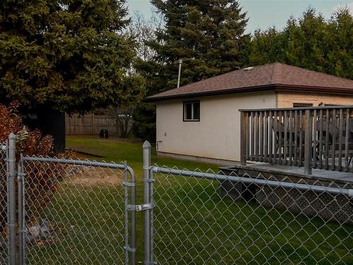 115 Hawthorne Drive, Thunder Bay, ON - Outdoor