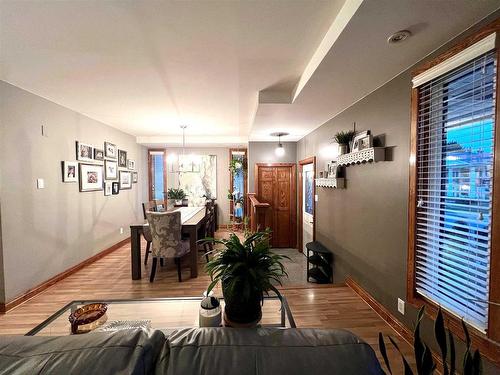 115 Hawthorne Drive, Thunder Bay, ON - Indoor Photo Showing Dining Room