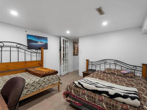 Chambre Ã Â coucher - 892  - 894 Rue Wilfrid-Laurier, Laval (Chomedey), QC - Indoor Photo Showing Bedroom