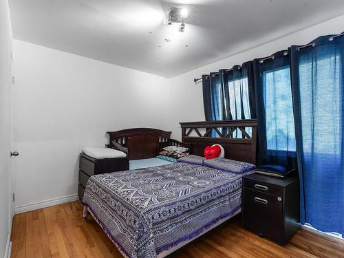 Chambre Ã Â coucher - 892  - 894 Rue Wilfrid-Laurier, Laval (Chomedey), QC - Indoor Photo Showing Bedroom