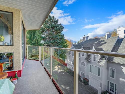 408-406 Simcoe St, Victoria, BC - Outdoor With Balcony With Exterior