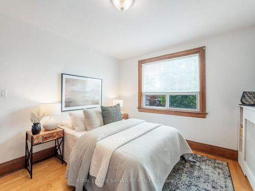 24 Chilton Rd, Toronto, ON - Indoor Photo Showing Bedroom