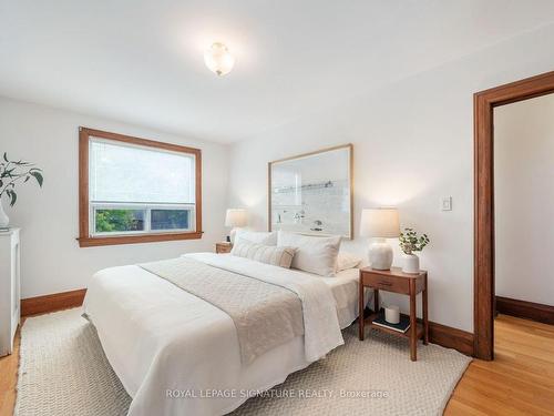 24 Chilton Rd, Toronto, ON - Indoor Photo Showing Bedroom