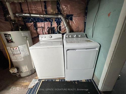 Bsmt-103 Humbervale Blvd, Toronto, ON - Indoor Photo Showing Laundry Room