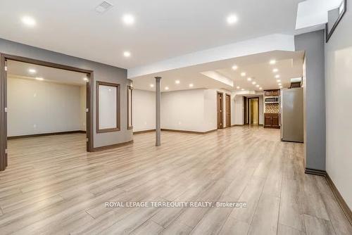 3121 Clipperton Dr, Mississauga, ON - Indoor Photo Showing Other Room