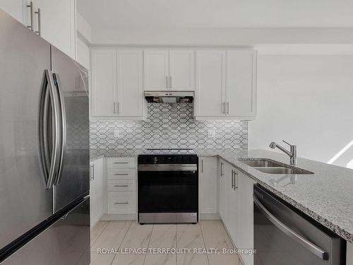 1050 Denton Dr, Cobourg, ON - Indoor Photo Showing Kitchen With Stainless Steel Kitchen With Double Sink With Upgraded Kitchen