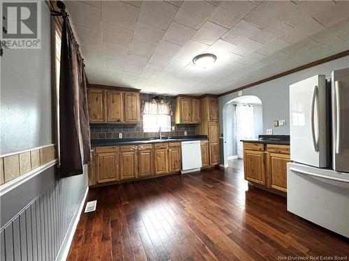 4682 Juniper Road, Florenceville-Bristol, NB - Indoor Photo Showing Kitchen