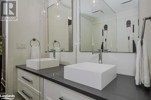 48 Carrick Trail, Gravenhurst, ON - Indoor Photo Showing Bathroom