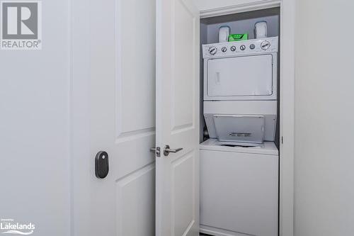 48 Carrick Trail, Gravenhurst, ON - Indoor Photo Showing Laundry Room