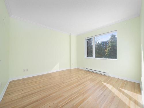 Master bedroom - 302-550 Rue Jean-D'Estrées, Montréal (Ville-Marie), QC - Indoor Photo Showing Other Room